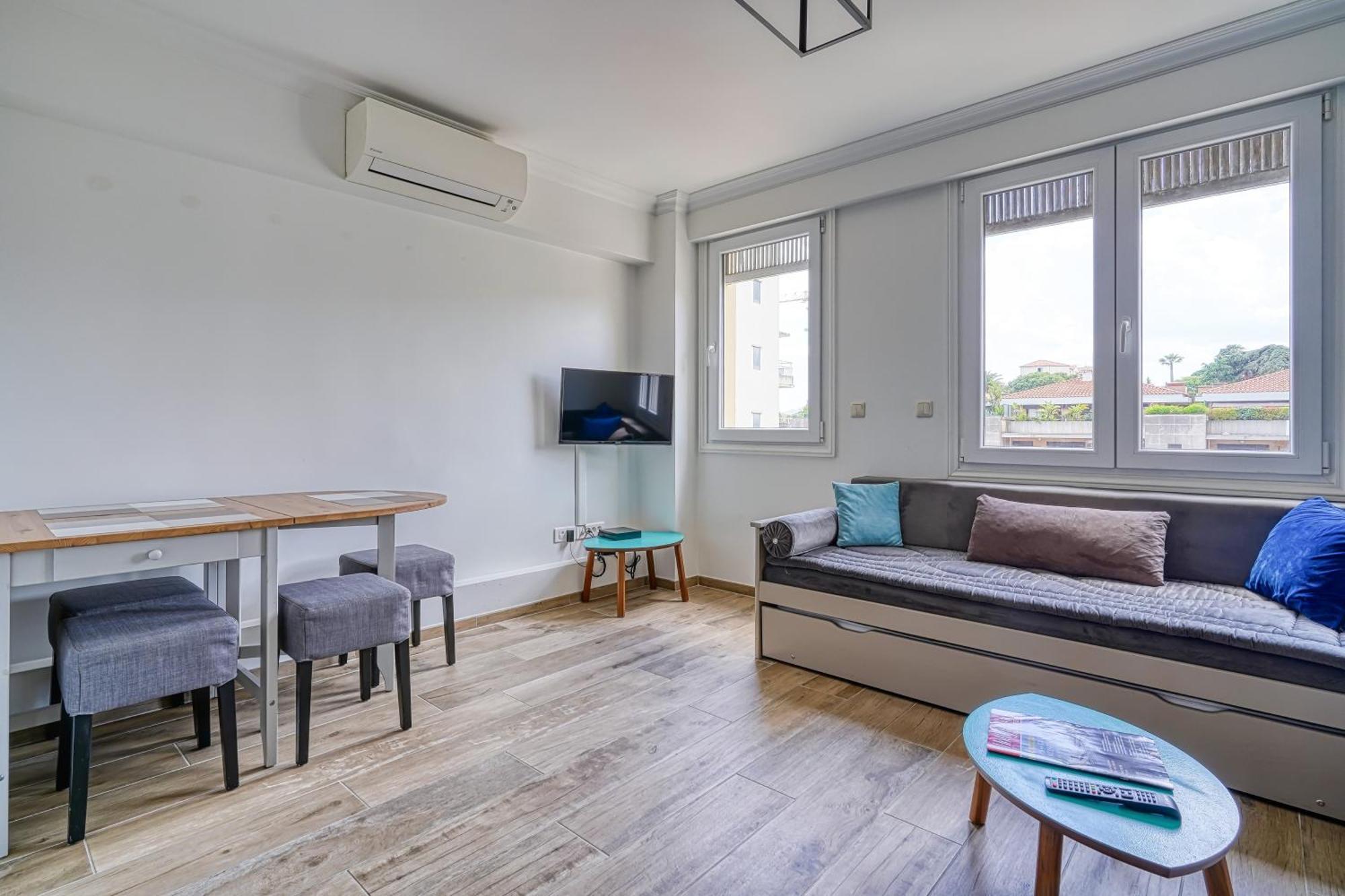 Le Marignan Apartment Cannes Bagian luar foto
